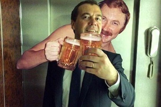 Игорь Николаев с пивом: фото приколы и мемы 
