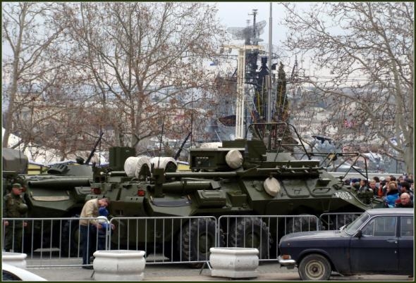 В Севастополе успешно прошла акция "Военная служба по контракту "