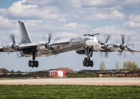 Дальней авиации России исполняется 100 лет