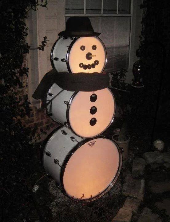 Снеговик барабанщика