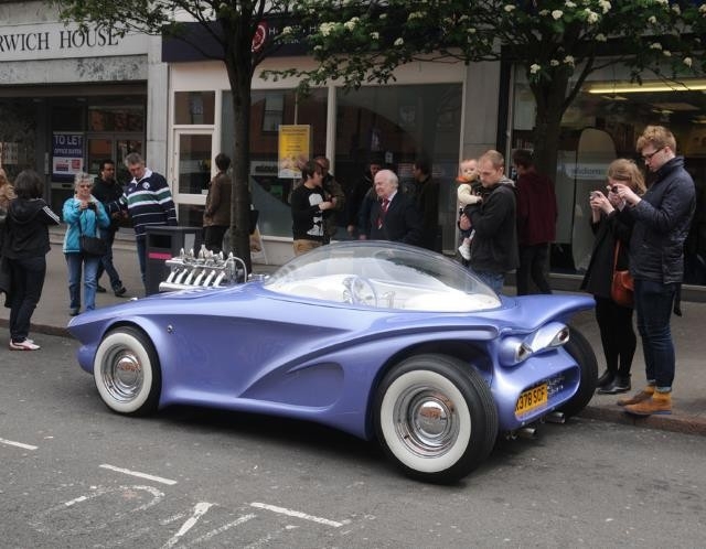 Космический BMW Z3 "Cosmotron"