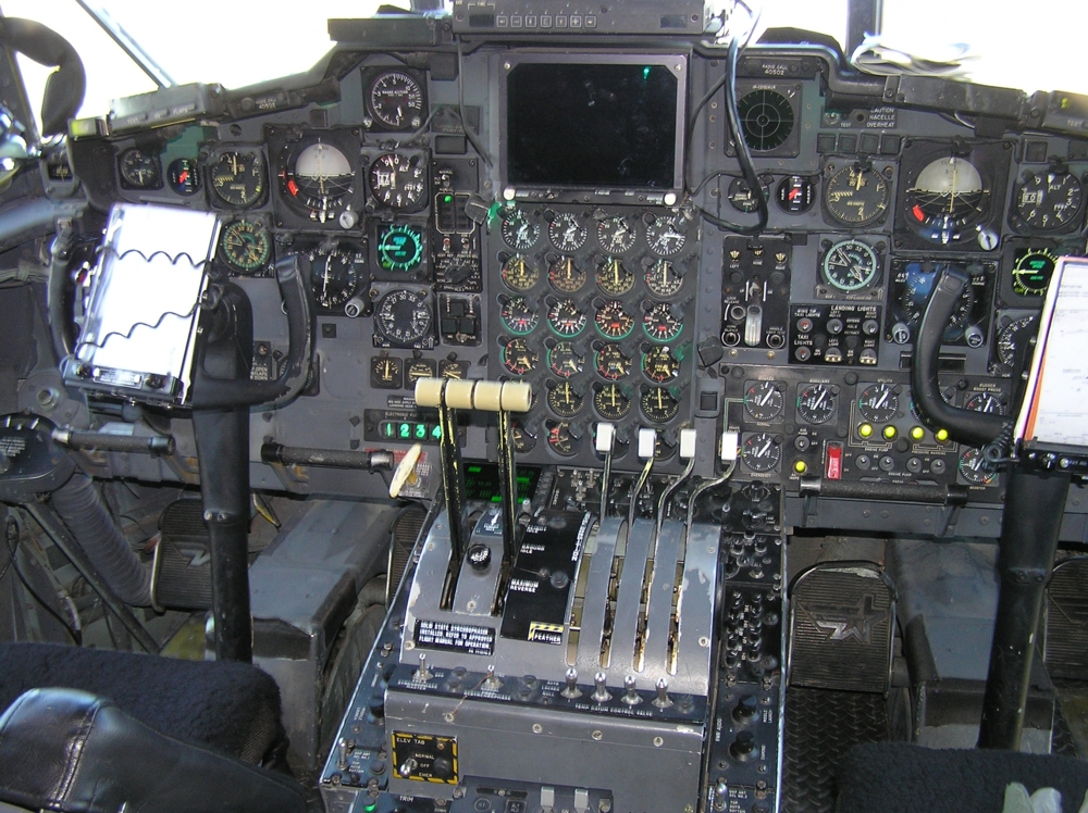 Посадка С-130 в мелитополе