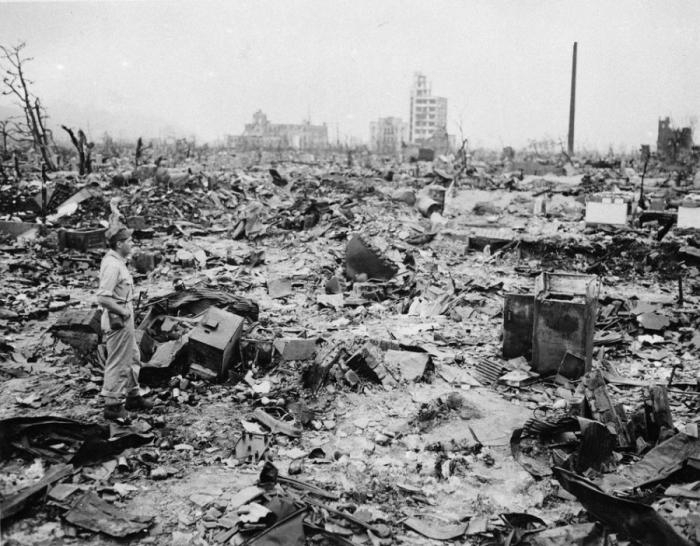 Председатель Госдумы предлагает обсудить бомбежки Хиросимы и Нагасаки
