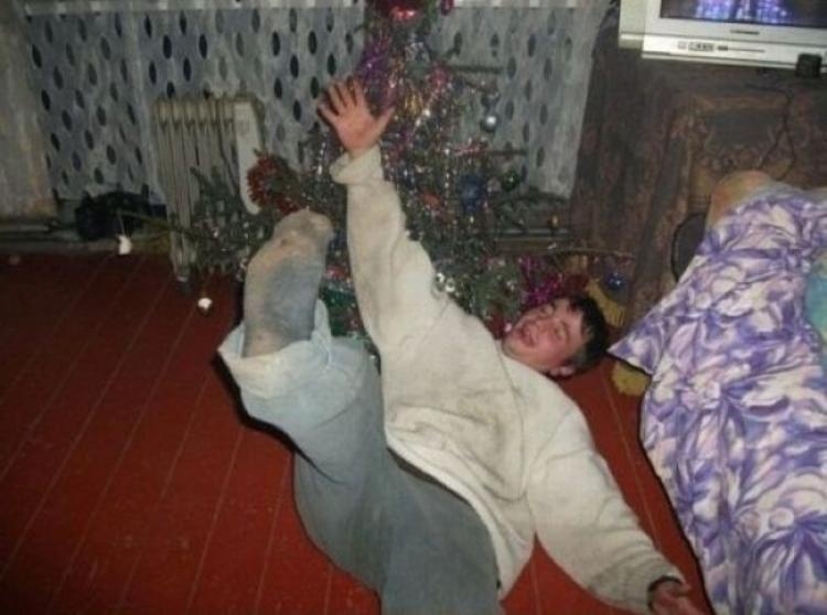 Новый Год у алкашей