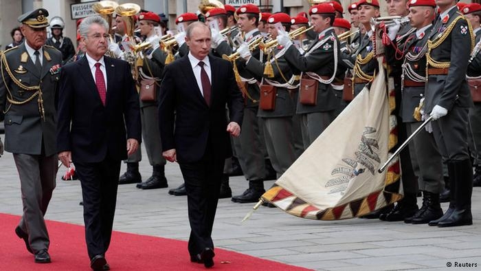 Президент Австрии назвал глупостью новые санкции против России
