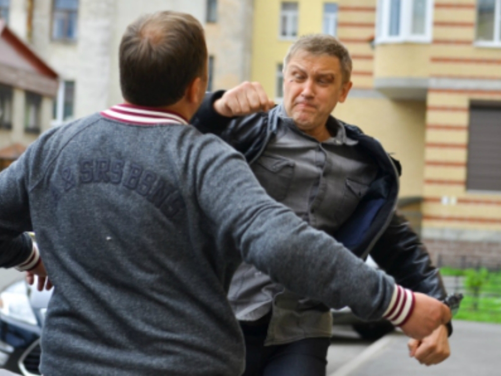 Захватывающий сериал "Чужой"