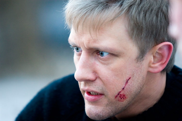 Захватывающий сериал "Чужой"