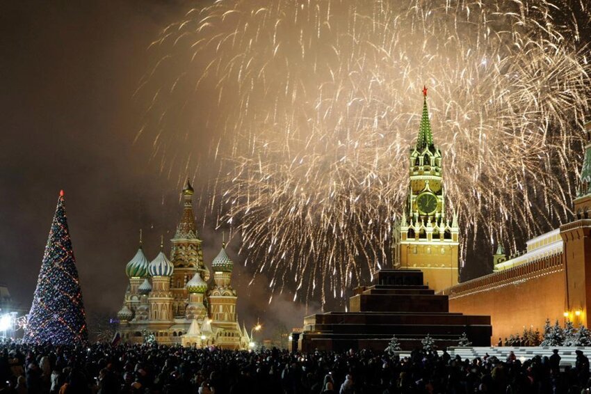 Россияне 11 раз встретили Новый год