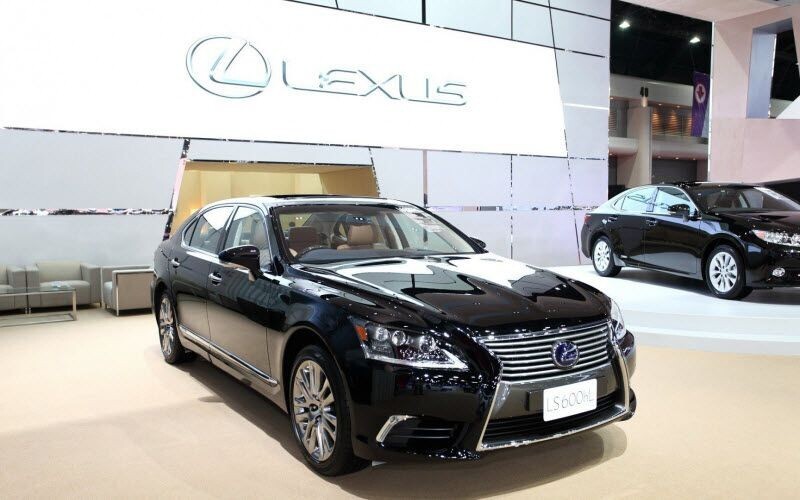7. Lexus LS