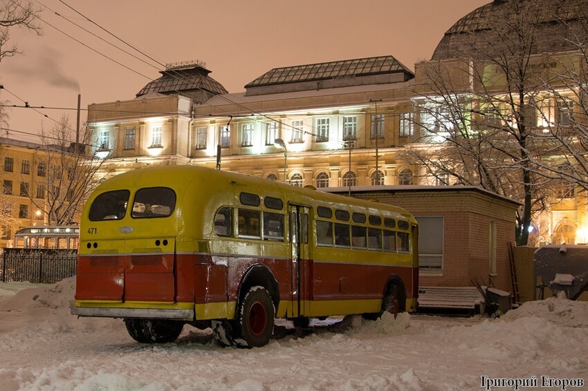 Автобус ЗиС-154 - новый экспонат музея Санкт-Петербурга