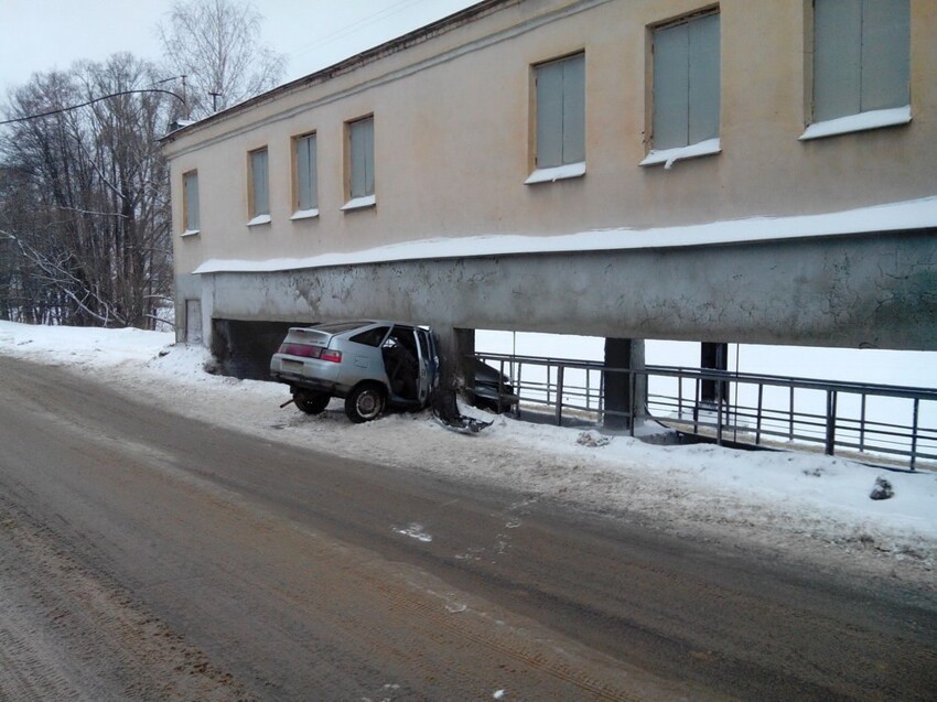 Авария на плотине в Сарове