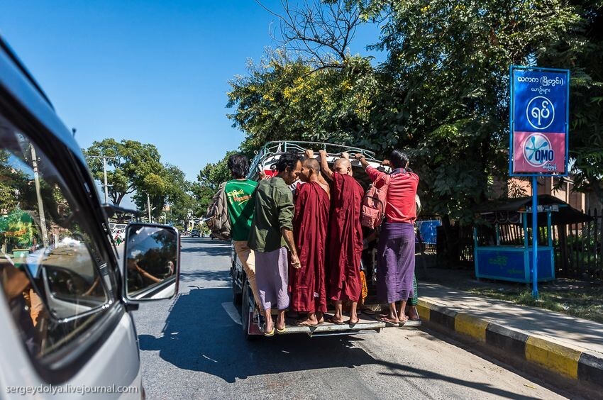 На чем ездят в Бирме