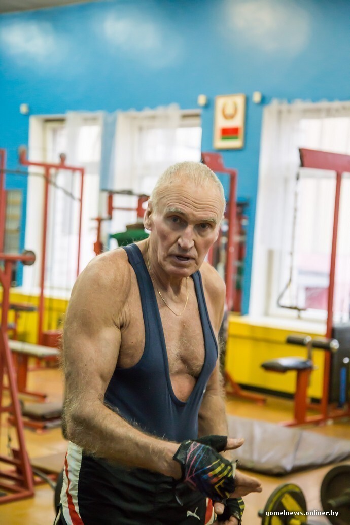 Воркаут с умом и без штурмовщины от 73-летнего тренера