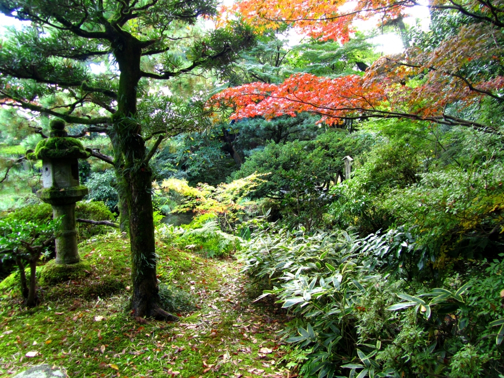 Японский сад Гёкусэн-эн