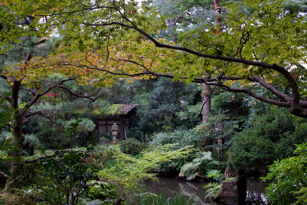 Японский сад Гёкусэн-эн