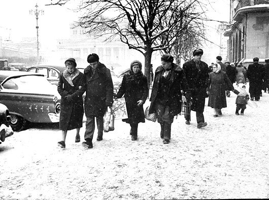 Зимние фотографии Москвы разных лет