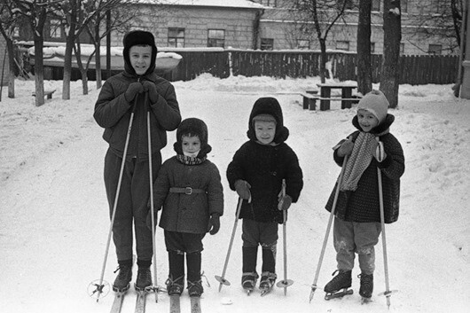 Зимние фотографии Москвы разных лет