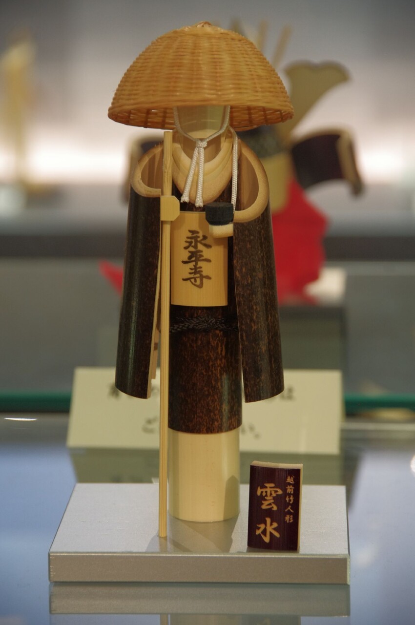 Бамбуковые куклы из Фукуи