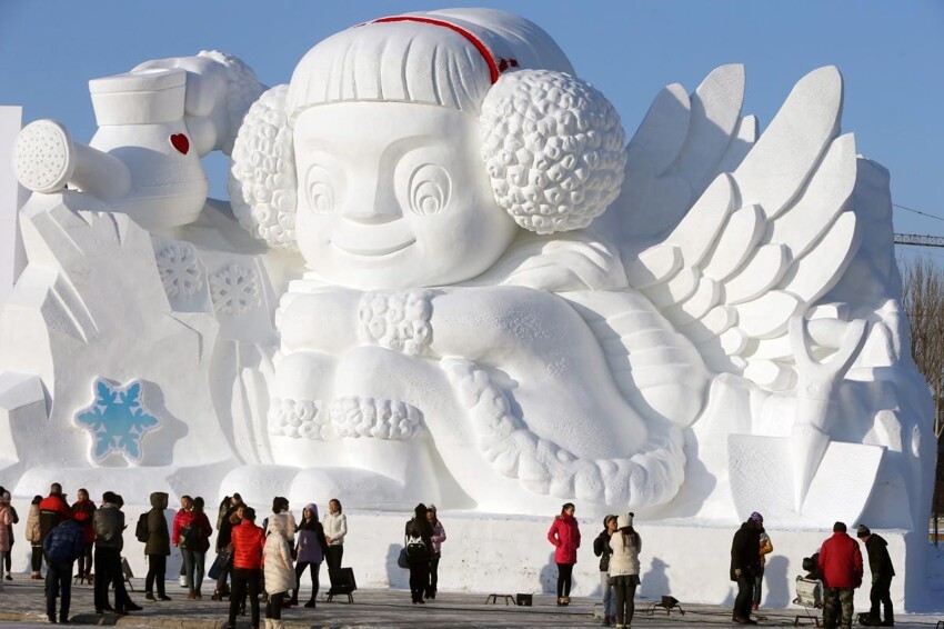 Скульптура из снега