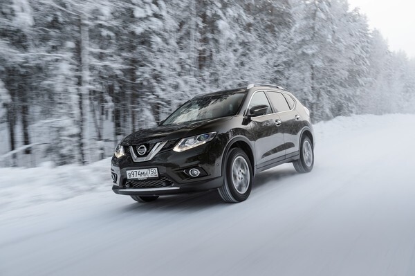 Новый Nissan X-Trail оказался дороже, чем Toyota RAV4