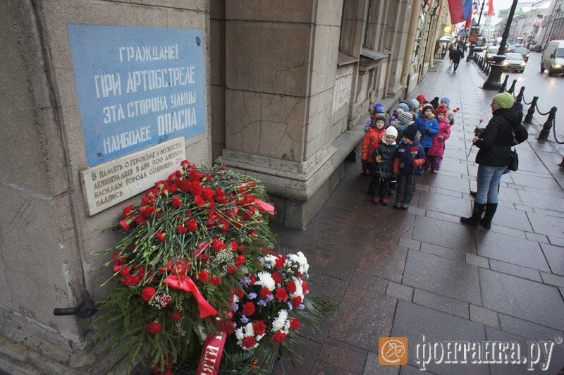 Как сегодня петербуржцы отметили годовщину снятия блокады Ленинграда 