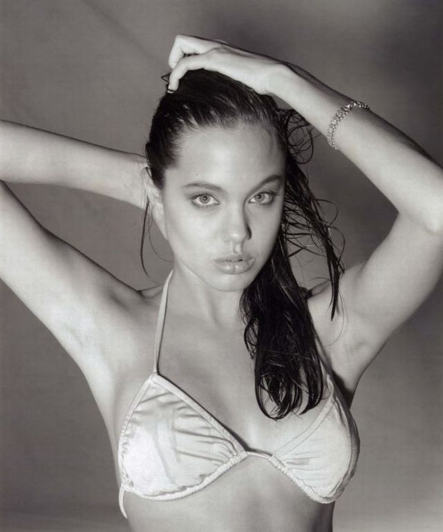 Анджелина Джоли в молодости 