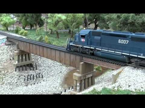 Классная модель железной дороги  