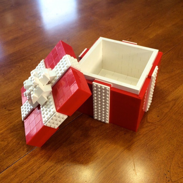 Подарочная упаковка из Лего