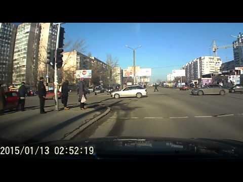 Столкновение на перекрестке - ДТП в Одессе 04.02.2015  