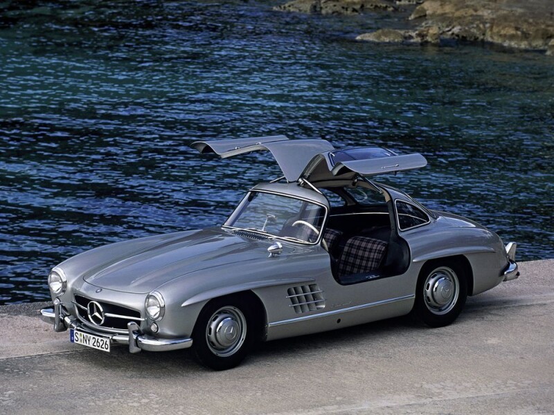 История Mercedes 300SL