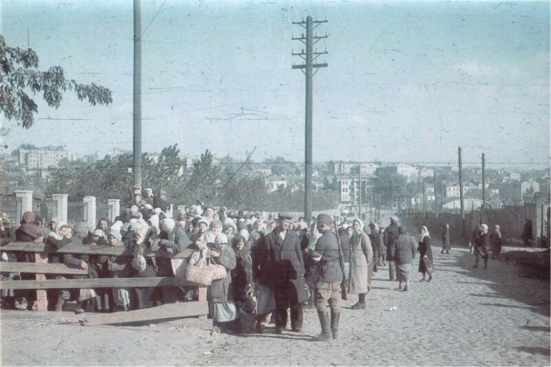 Фотографии из оккупированного немцами Киева в 1941-1943 гг 