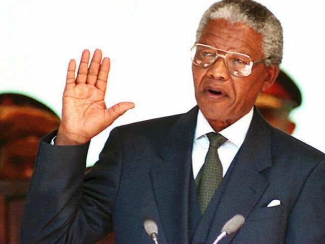Сколько раз Нельсон Мандела избирался президентом ЮАР?