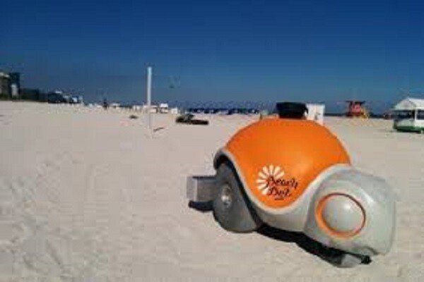 Робот Beachbot создает масштабные картины на песчаных пляжах