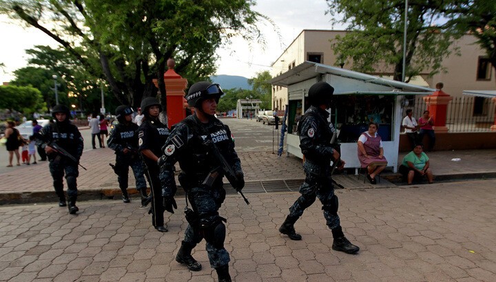 В Мексике российские туристы разогнали местных грабителей