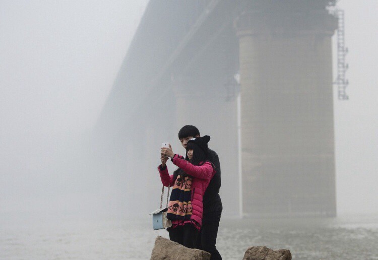 Подборка интересных и необычных фотографий повседневной жизни в Китае