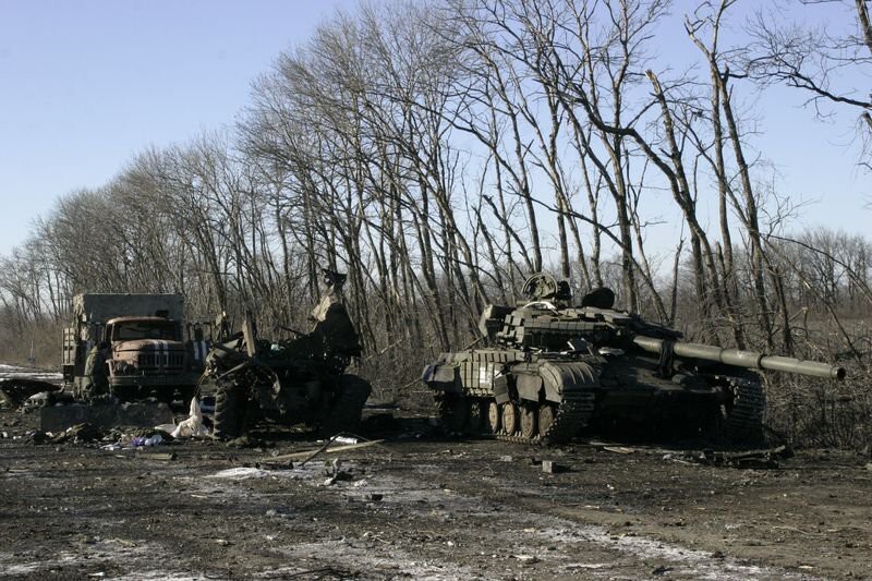 Подробности встречного танкового боя под Дебальцево в ночь на 18.02.15