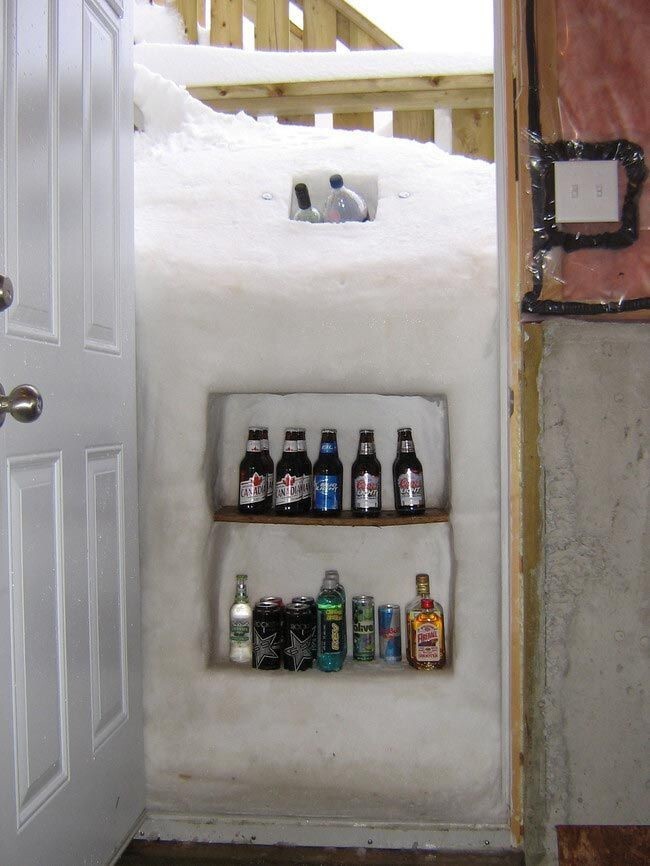 Как сделать холодильник из кучи снега