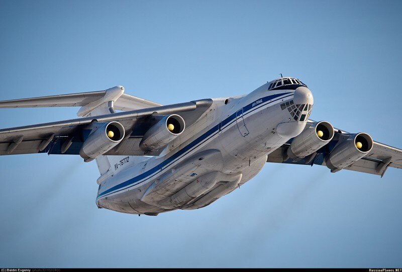 Дешево и сердито: можно ли бомбить с Ил-76?