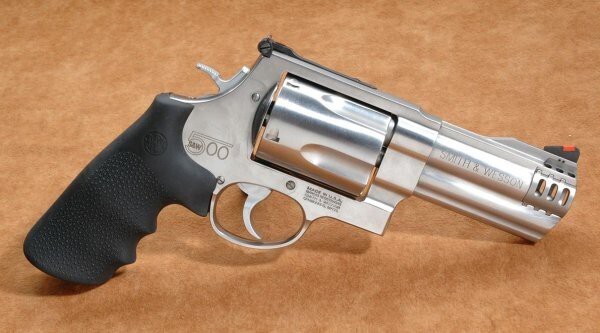 Револьвер «Smith&Wesson Model 500»