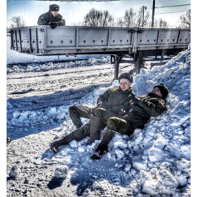 Чем занимается российский солдат в армии