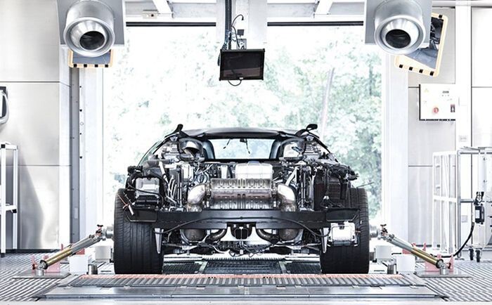 История создания  и успеха Bugatti Veyron