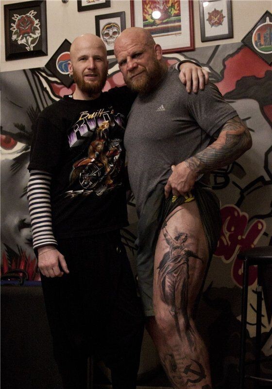Джефф Монсон сделал тату, выражающее его любовь к России