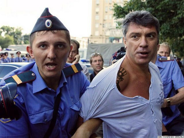 Без реакции Вашингтона Киев боялся комментировать убийство Немцова