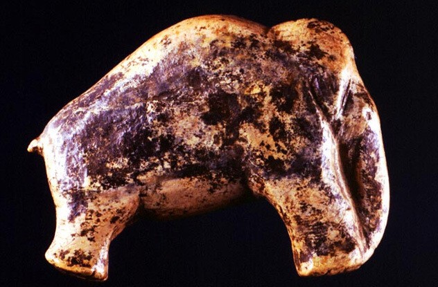 6. Фигурки из слоновой кости. 30 тысяч лет до н.э. 