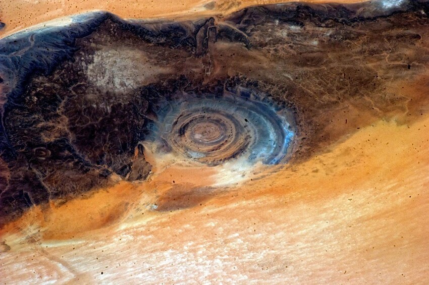 10. Мавритания. Геологическое образование Ришат. (Stuart Rankin)