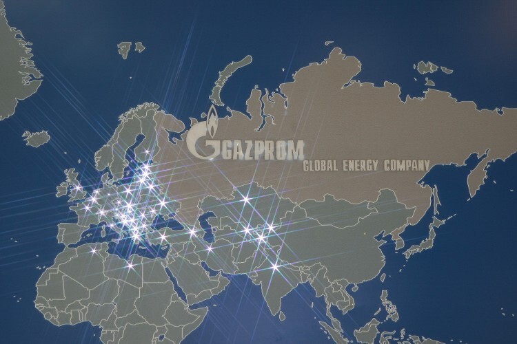 «Газпром» отказывается от французского спутника