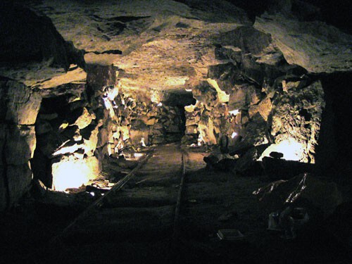 Пещера Силикаты (Московская область).