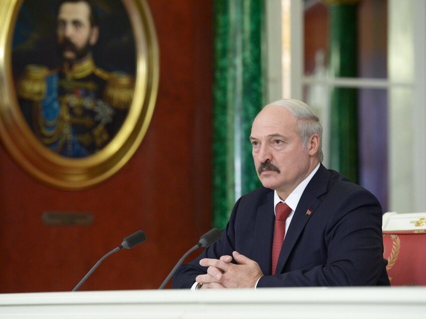 Лукашенко поручил не пропускать в Белоруссию боевиков с Украины
