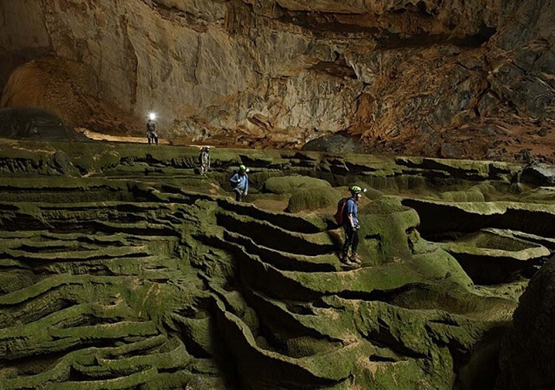 Самая большая в мире пещера Шандонг