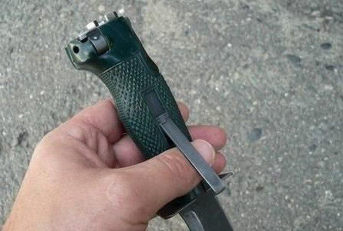 Советский огнестрельный нож